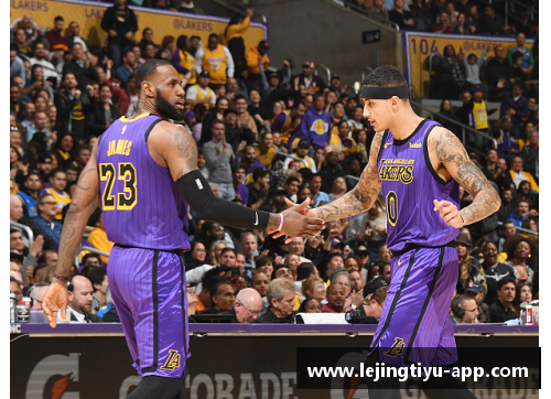 公鹿全面崩溃，季后赛前景黯淡